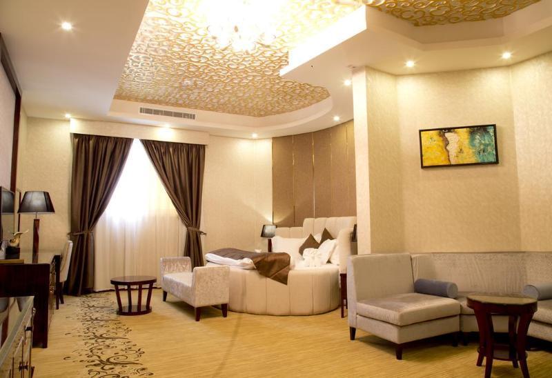 فندق هوليداي الخليج الرياض - Holiday Al Khaleej Hotel 外观 照片